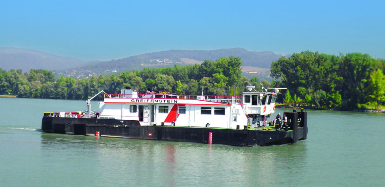 Greifenstein” and m/v “Dürnstein